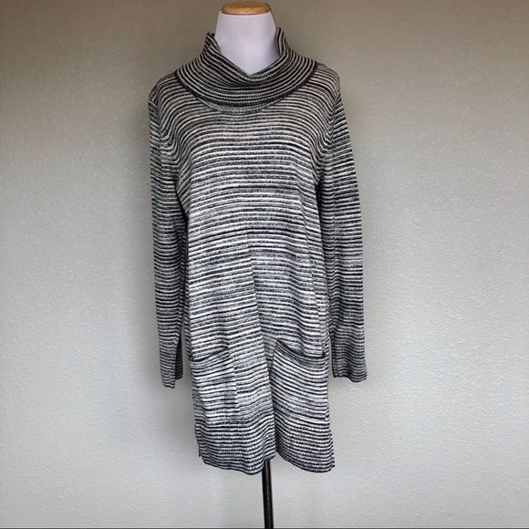 Eight Eight Eight Sweater Tunic Large 